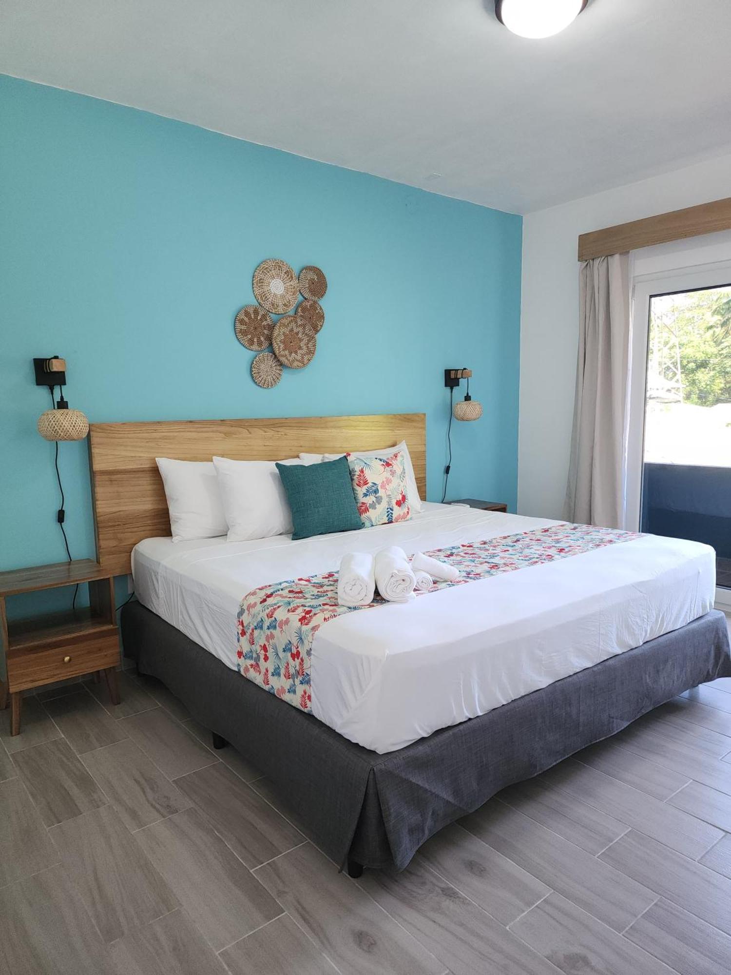 Alma Del Bosque Hotel Tortuguero Luaran gambar